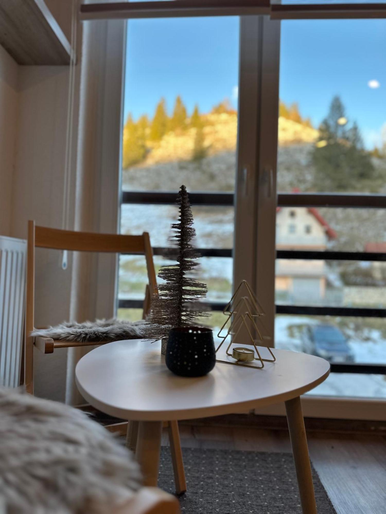 - Sobe Tiha Luka, * Bjelašnica
