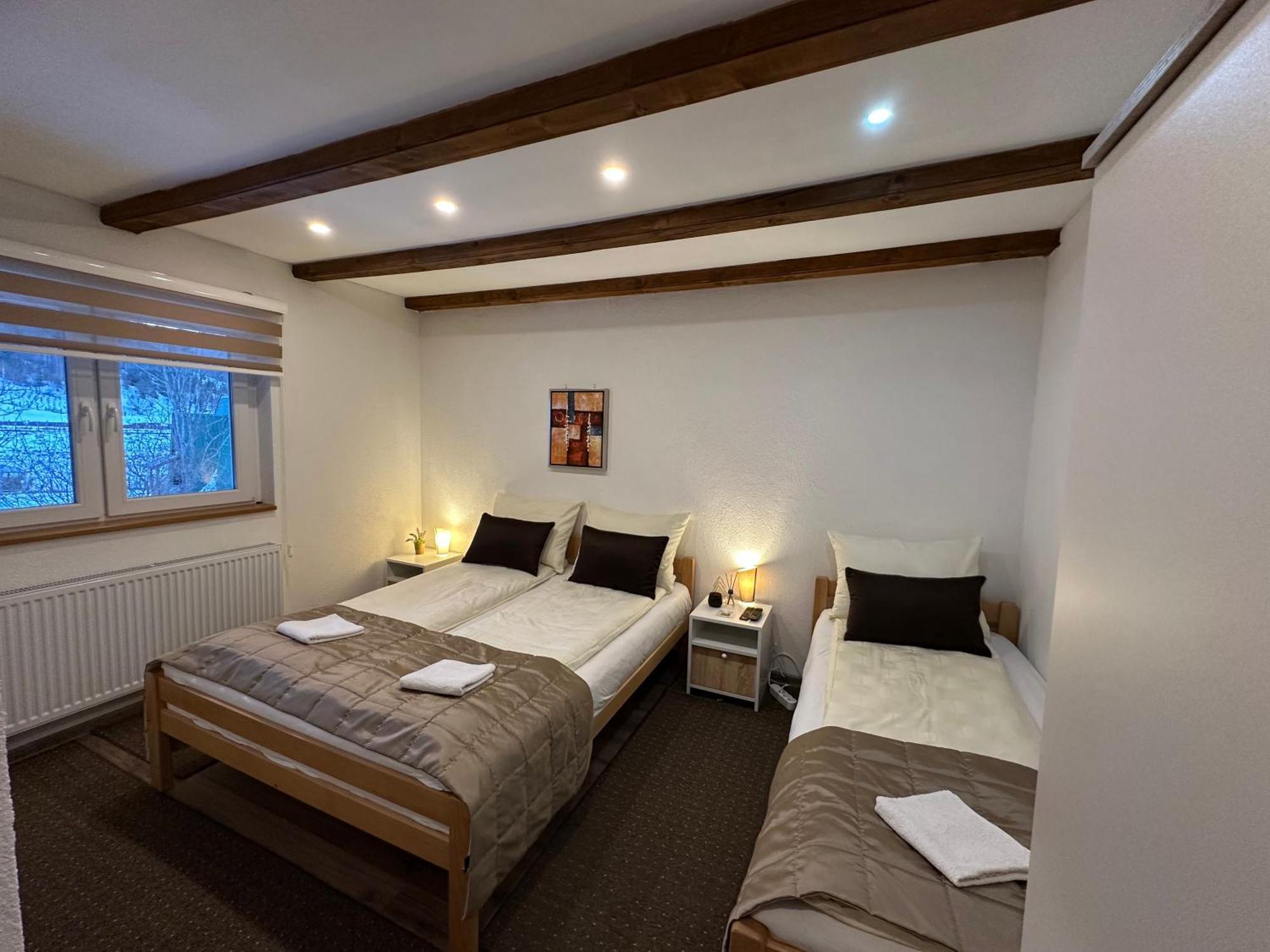 - Sobe Tiha Luka, Apartment Bjelasnica